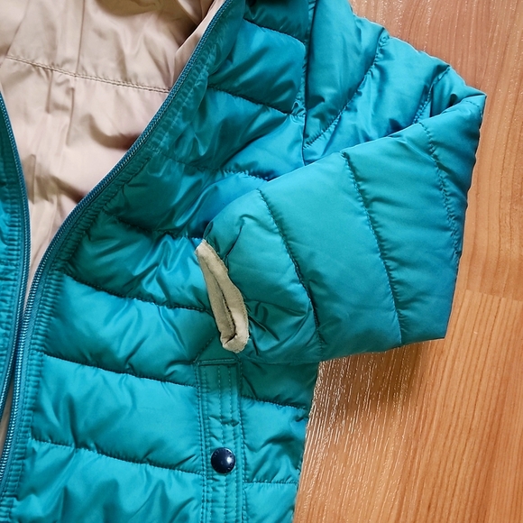 Brand New No Tag GAP Boys Thick Double sided Jacket (4 years old) - Picture 4 of 8